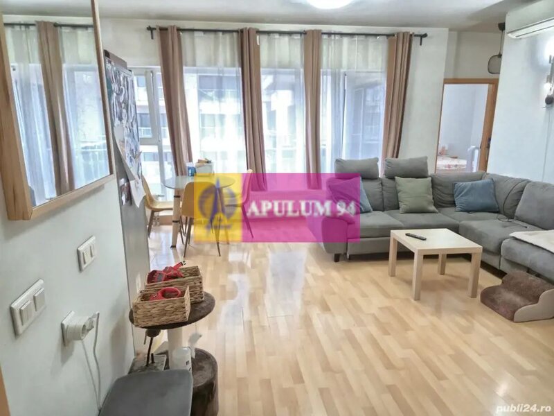 Apartament 3 camerela vanzare in zona Titan-Rasarit de Soare