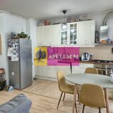 Apartament 3 camerela vanzare in zona Titan-Rasarit de Soare
